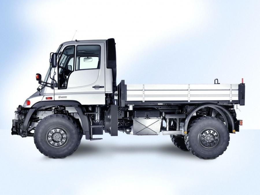  Mercedes-Benz Unimog U400 2000 года  (фото 4 из 19)